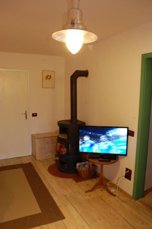 Rosa Dei Venti Apartment Лавароне Екстериор снимка